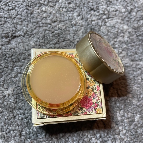 The History of Whoo Secret Court Lip Balm
